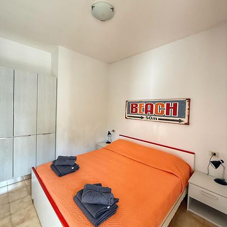 Grazioso Appartamento N 40 A Bibione A 100Mt Dal Mare Luaran gambar