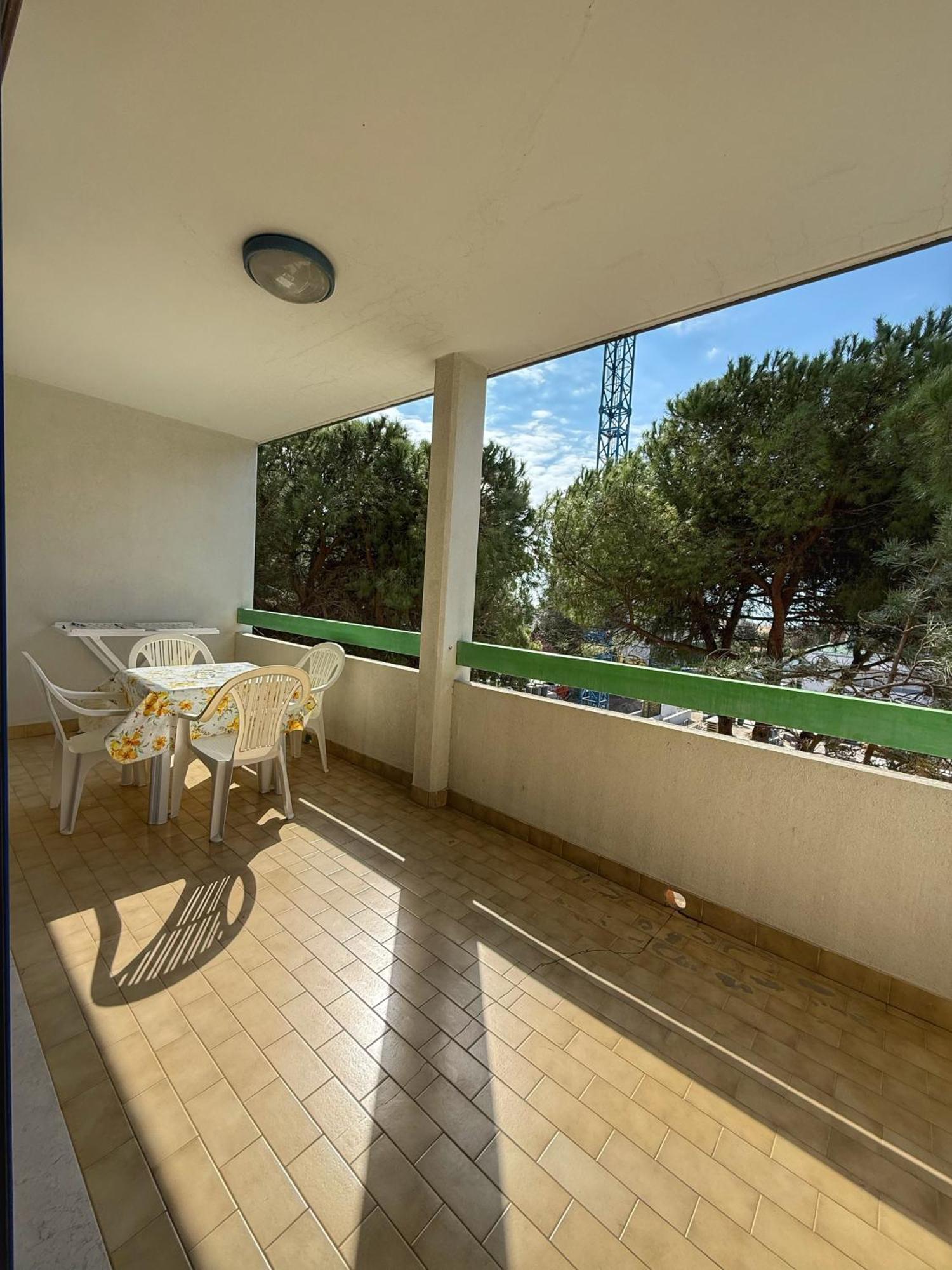 Grazioso Appartamento N 40 A Bibione A 100Mt Dal Mare Luaran gambar
