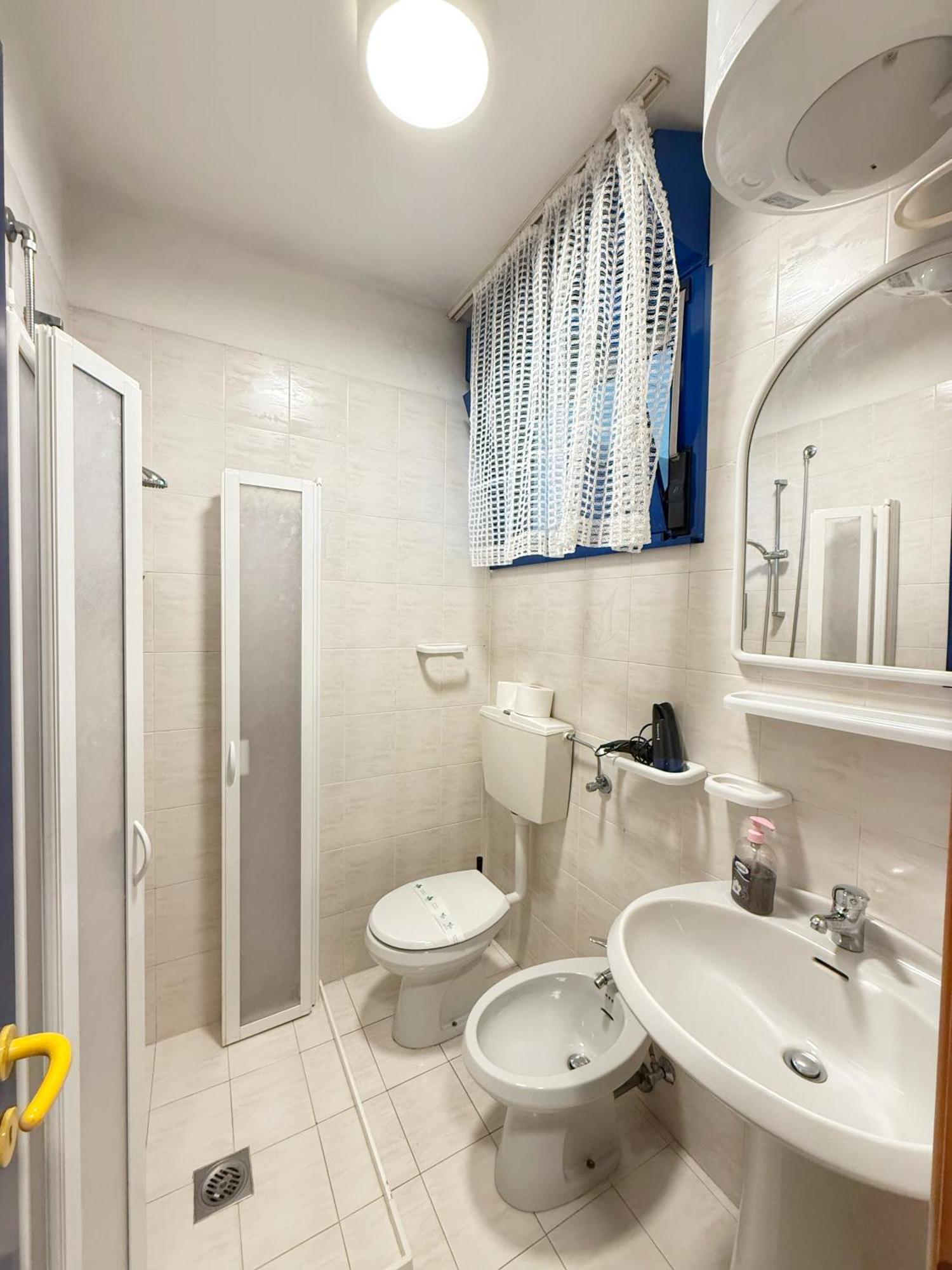 Grazioso Appartamento N 40 A Bibione A 100Mt Dal Mare Luaran gambar